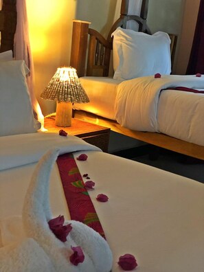Ảnh chưa phân loại, 4 trong số 52 ảnh, nút