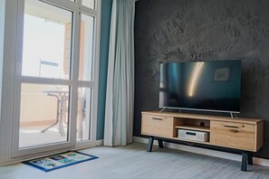 Unclassified image, 2 of 16, button - House Windhuk App. Rieper (Sylt)