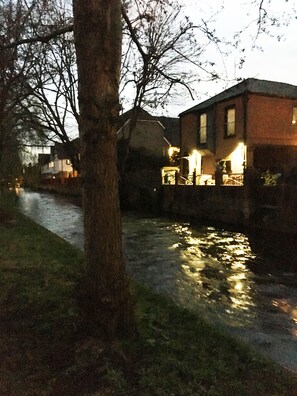 Exterior - RiverGem (Winchester)