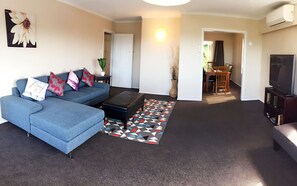 Deluxe House, 6 Bedrooms | Living area - Hillside Heaven Quiet & Comfortable (Rotorua)