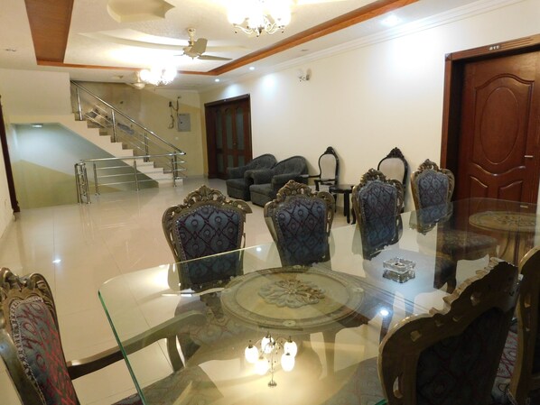 Interior - Butt Lodge II (Islamabad)