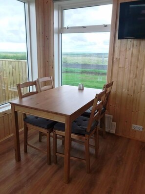 In-room dining - Hekla Adventures (Rangárþing eystra)