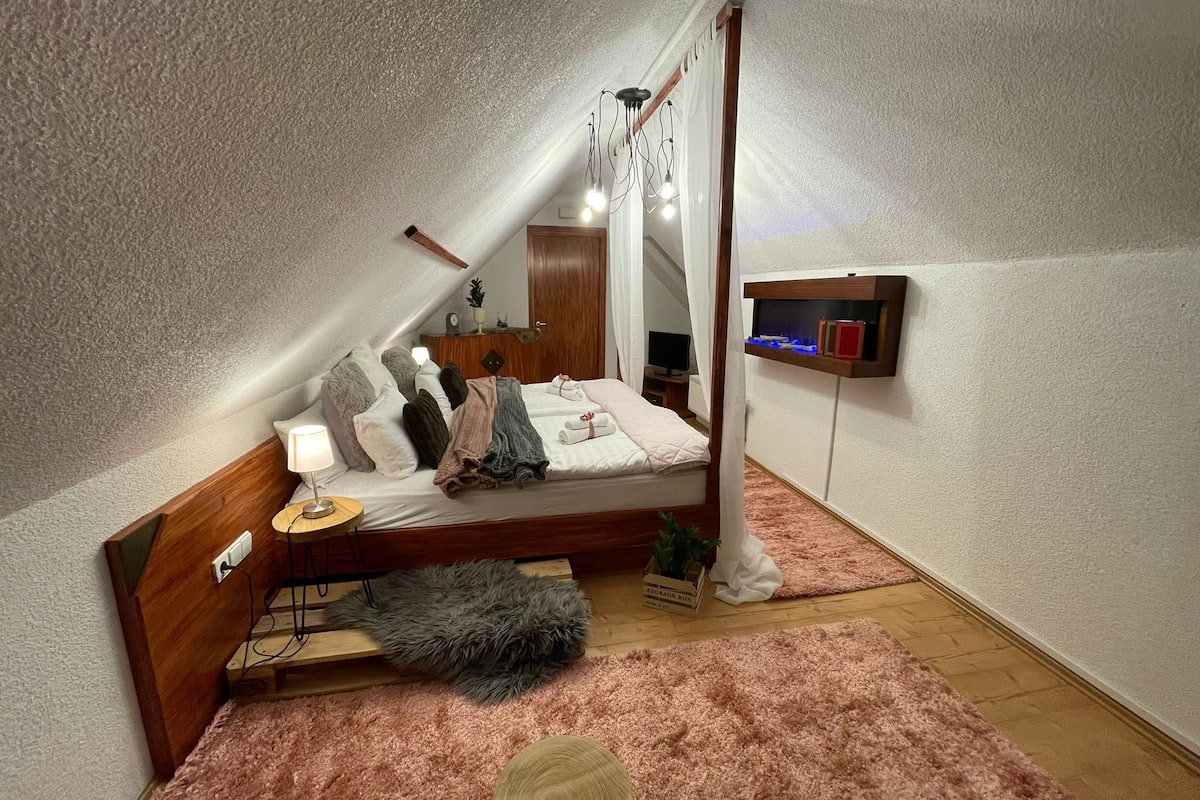 family studio suite | 2 bedrooms, in-room safe, desk, laptop workspace