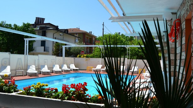 Unclassified image, 1 of 25, button - Hotel Apis (Rimini)
