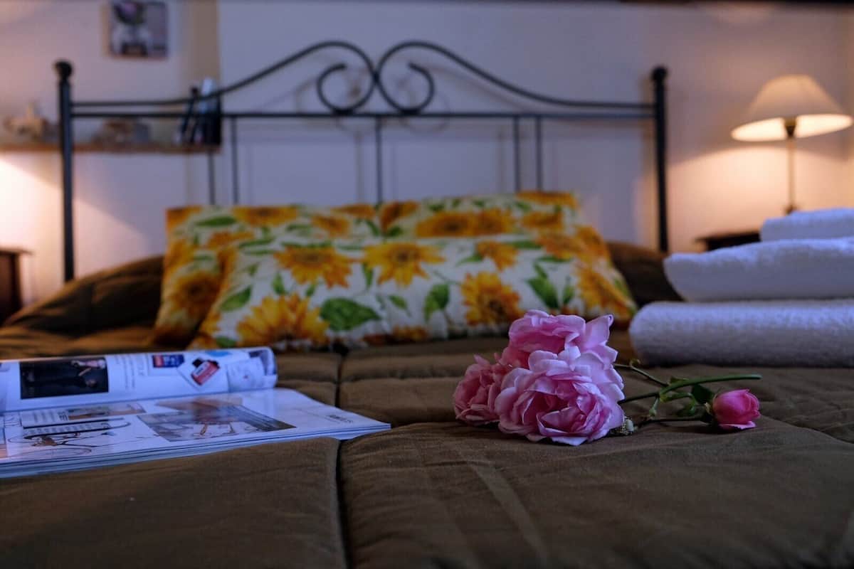 Apartment, 1 Bedroom, Hill View (SL6) | 2 bilik tidur, kalis bunyi, cadar katil