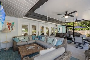 Interior - Bayside Bliss by Duncan Real Estate (Anna Maria)