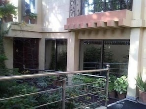 Property grounds - Savoy Inn (Islamabad)