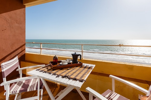 ALTAMAR Sunny Home by Cadiz4Rentals