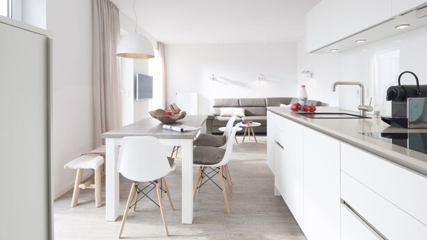 Apartemen, 2 kamar tidur, balkon | Makan di kamar
