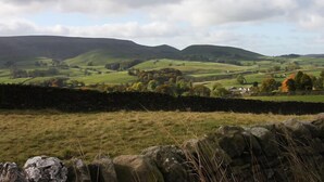 Land view from property - St George's Court Farmhouse B&B (Ripon)