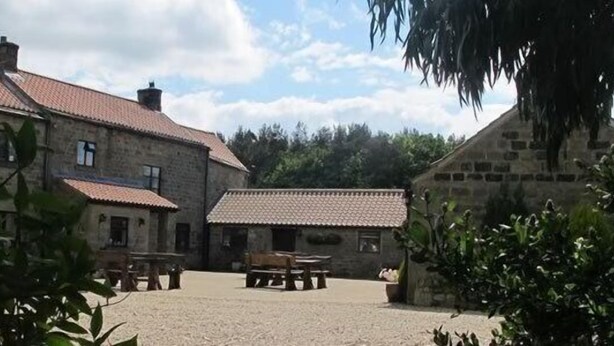Exterior - St George's Court Farmhouse B&B (Ripon)