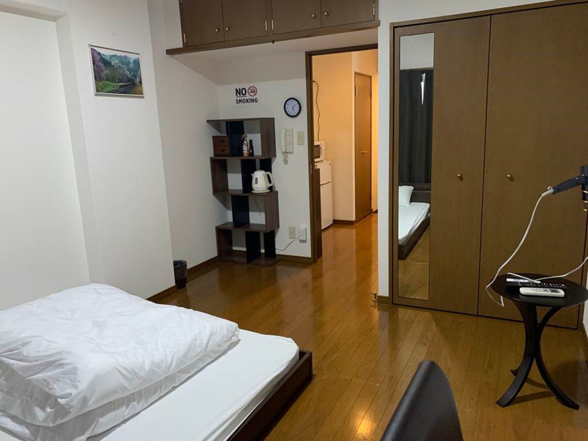 1 bedroom, desk, free WiFi, bed sheets