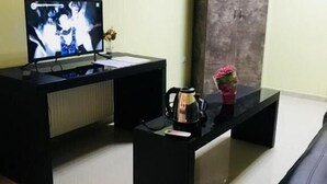 Ảnh chưa phân loại, 3 trong số 26 ảnh, nút