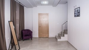 Ảnh chưa phân loại, 2 trong số 26 ảnh, nút