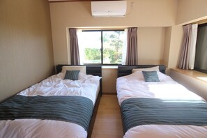 3 camere, una scrivania, Wi-Fi gratuito, lenzuola