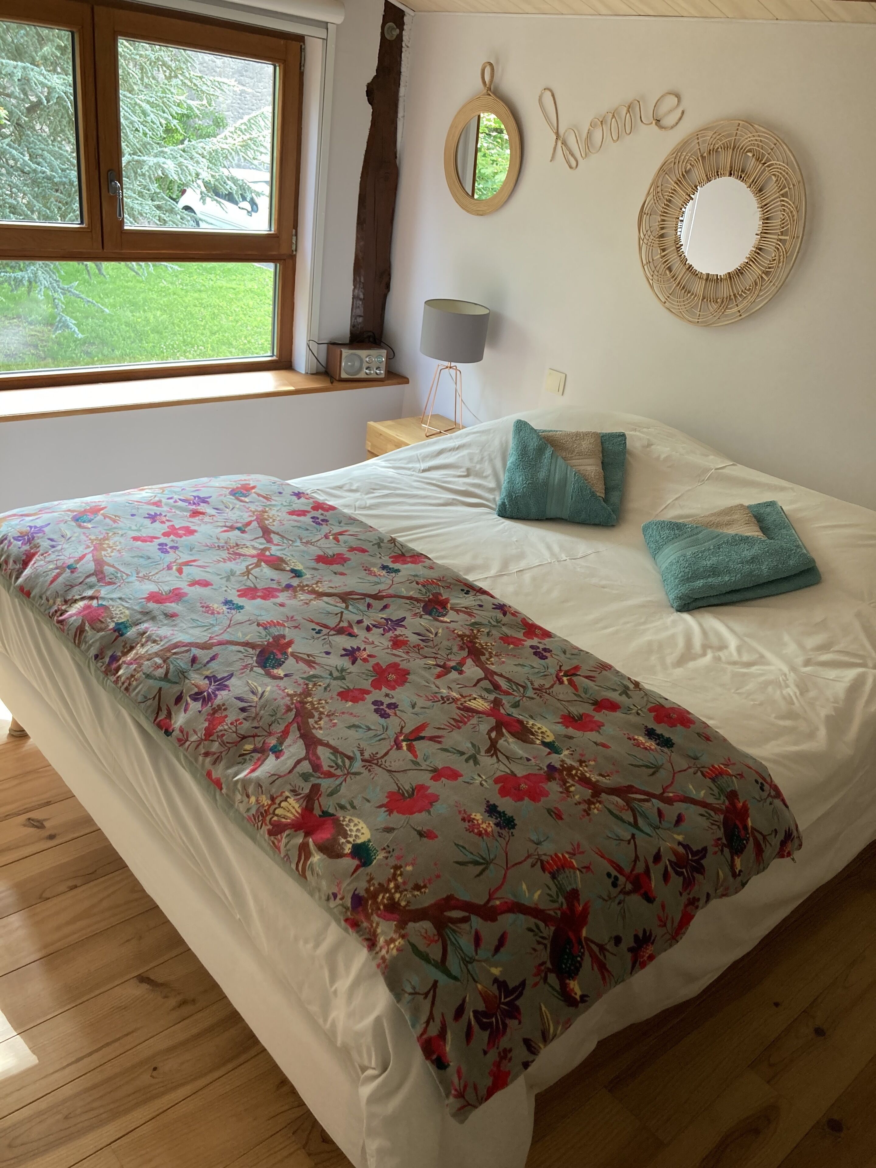 2 habitaciones, tabla de planchar con plancha y wifi gratis 