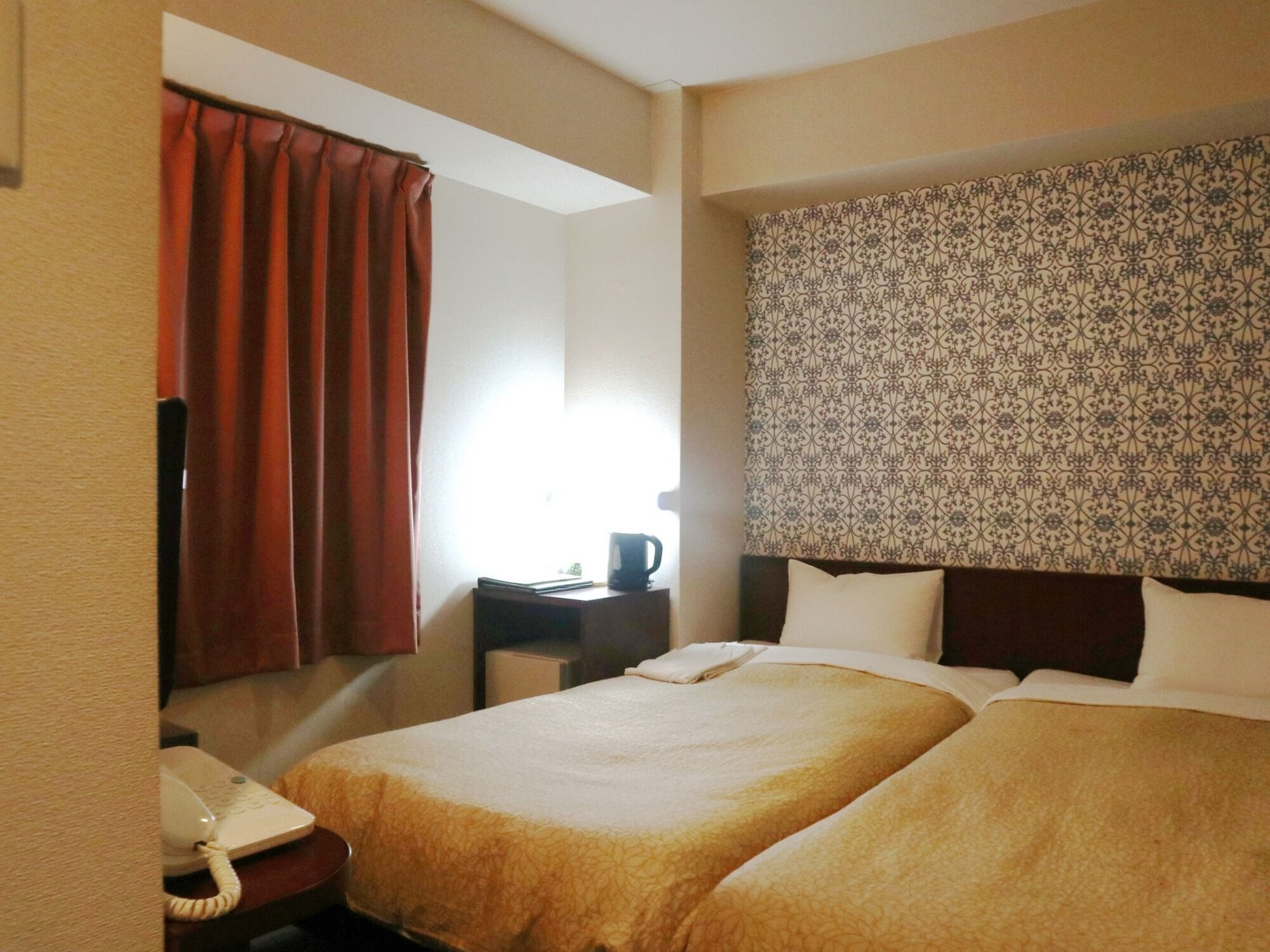 Hollywood twin room Nonsmoking King size s \/ Hamamatsu Shizuoka