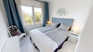 2 chambres, fer et planche Ă repasser, Wi-Fi gratuit, draps fournis
