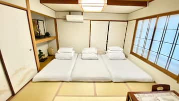 2 chambres, bureau, fer et planche à repasser, Wi-Fi gratuit