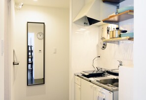 Fridge, microwave, cookware/dishes/utensils - newA town house designed by an architect / Nagasaki Nagasaki (Nagasaki)