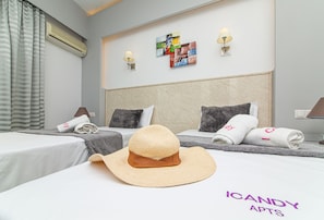 Standard Studio, 2 Twin Beds | Desk, iron/ironing board, free cribs/infant beds, free WiFi - ICandy Sol (Hersonissos)