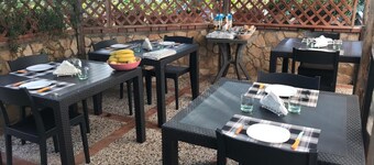 บูซาลาคคี บีแอนด์บี