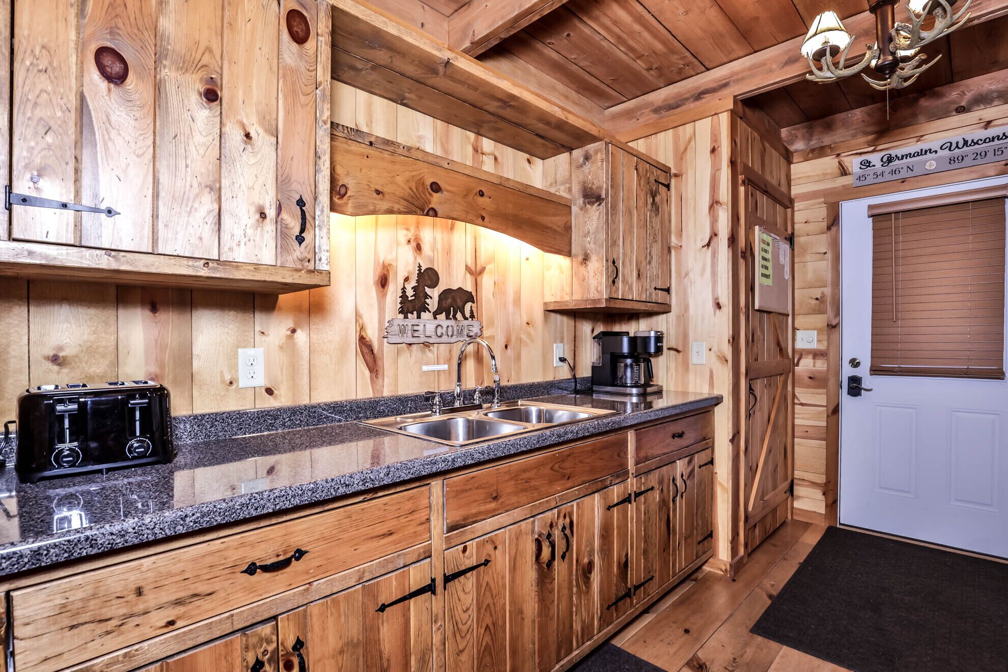 Top 12 PetFriendly Cabins Near Minocqua, Wisconsin Updated 2024