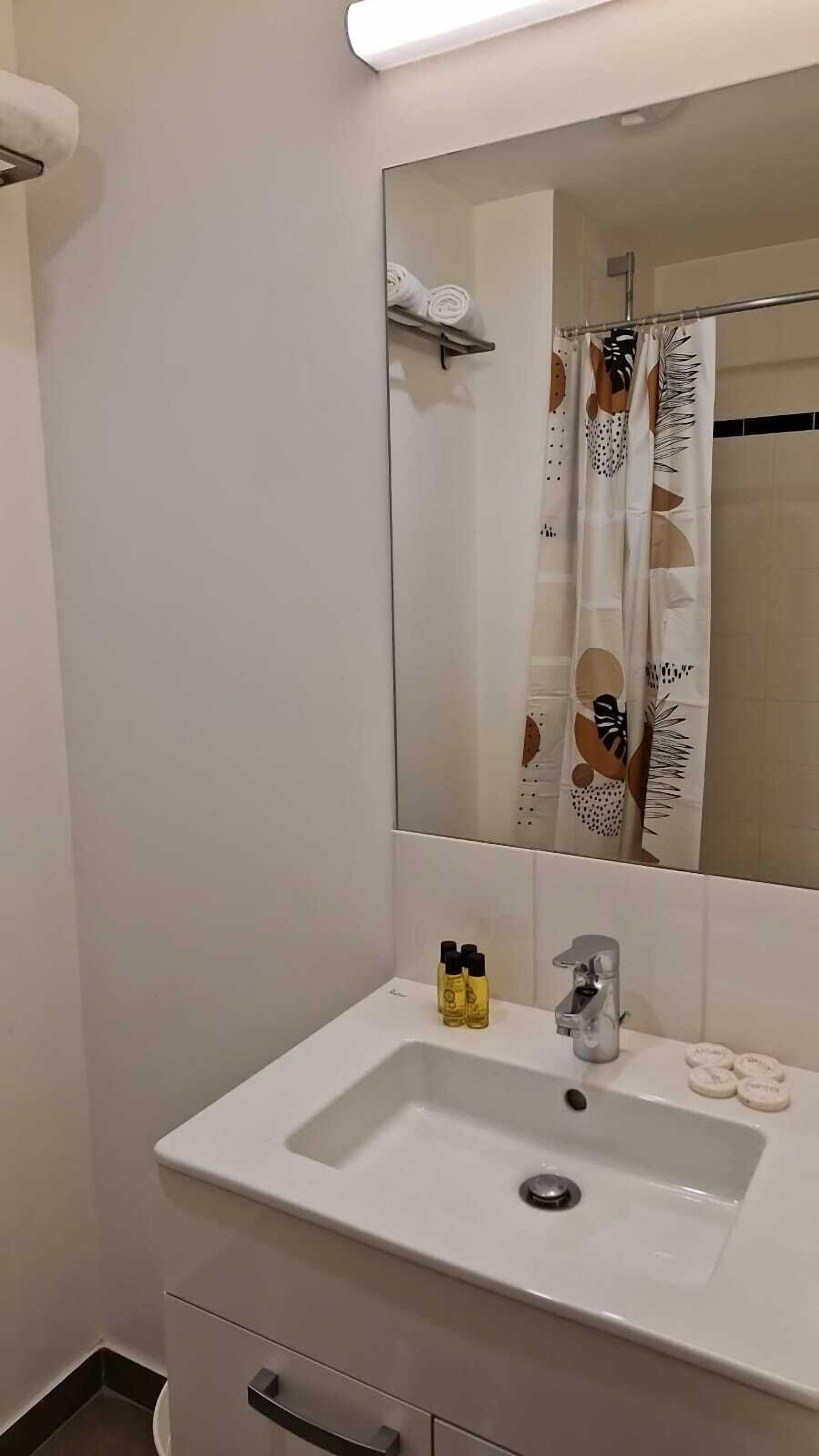 Foto - Moov'Appart Hotel Clichy