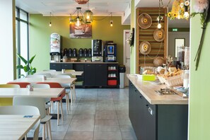 Dagelijks ontbijtbuffet inbegrepen