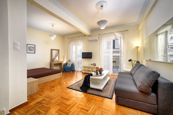 Standard Apartment | 1 bedroom, individually decorated, individually furnished, desk - Acropolis Plaka Lovely Flat (Athens)