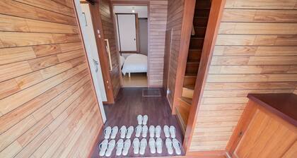 Near Nakajima Park Facilities within walking distance Free parking - Nakajima Park West House / Sapporo HokkaidĆ