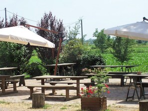 Aire de pique-nique/barbecue