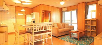 Coral Sea FrontSpacious  Cozy  Clean Room / Nakagami-gun Okinawa