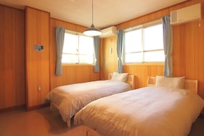 3 camere, ferro/asse da stiro, Wi-Fi gratuito, lenzuola