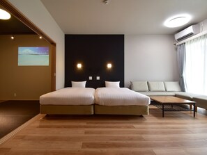 2 slaapkamers, een bureau, een strijkplank/strijkijzer, gratis wifi