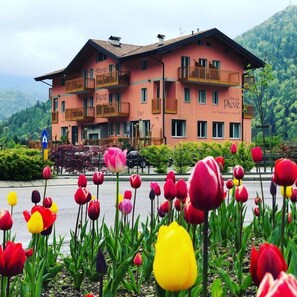 บริเวณภายนอก