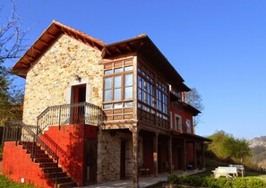 Fachada da propriedade