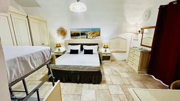 2 chambres, lit parapluie, Wi-Fi gratuit