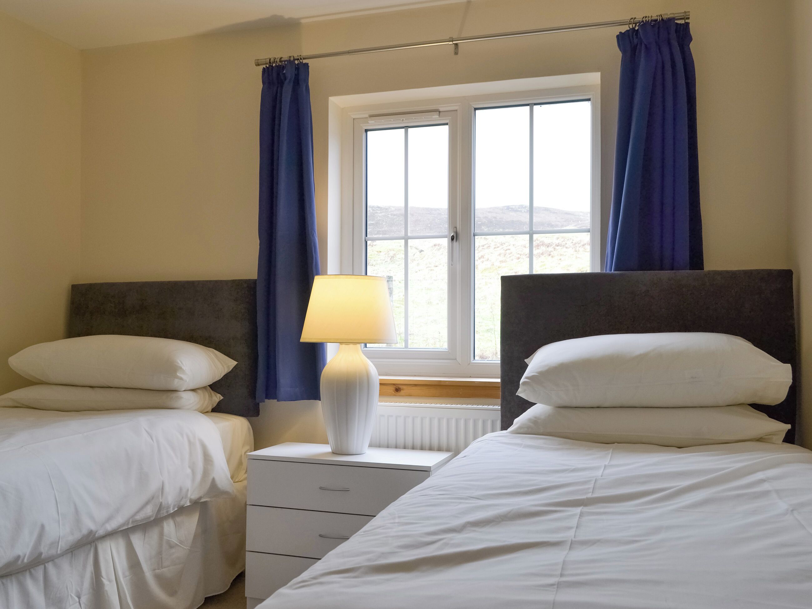 3 bedrooms, free WiFi, bed sheets