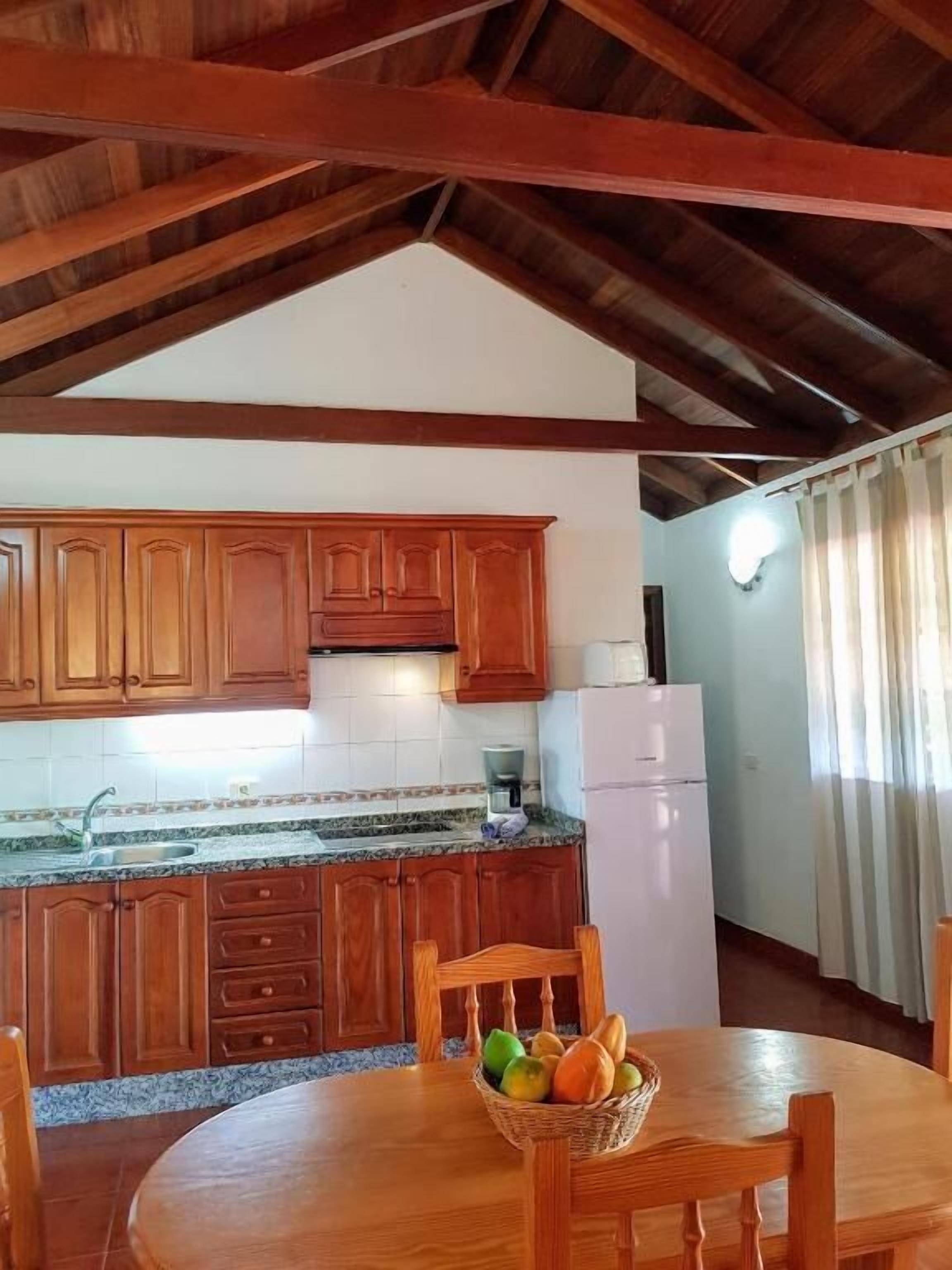 Chalet, 2 Bedrooms, Terrace (Victoria) | Private kitchen | Full-size fridge, stovetop, coffee/tea maker, electric kettle