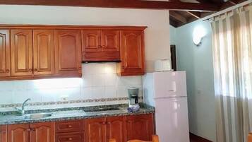 Chalet, 2 Bedrooms, Terrace (Victoria) | Private kitchen | Full-size fridge, stovetop, coffee/tea maker, electric kettle