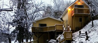 Remodeled Vacation Home in the Mountains - Upstairs Balconies, Patios &...