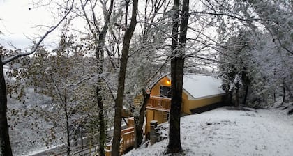 Remodeled Vacation Home in the Mountains - Upstairs Balconies, Patios &...