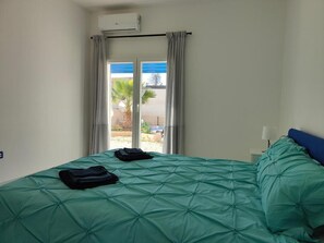 5 soverom, strykejern/-brett, wi-fi og sengetøy