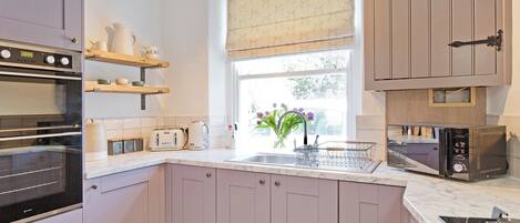 Oven, dishwasher, freezer