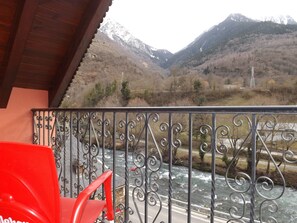 ダブルルーム | 可動式ベッド、WiFi (無料)、ベッドシーツ