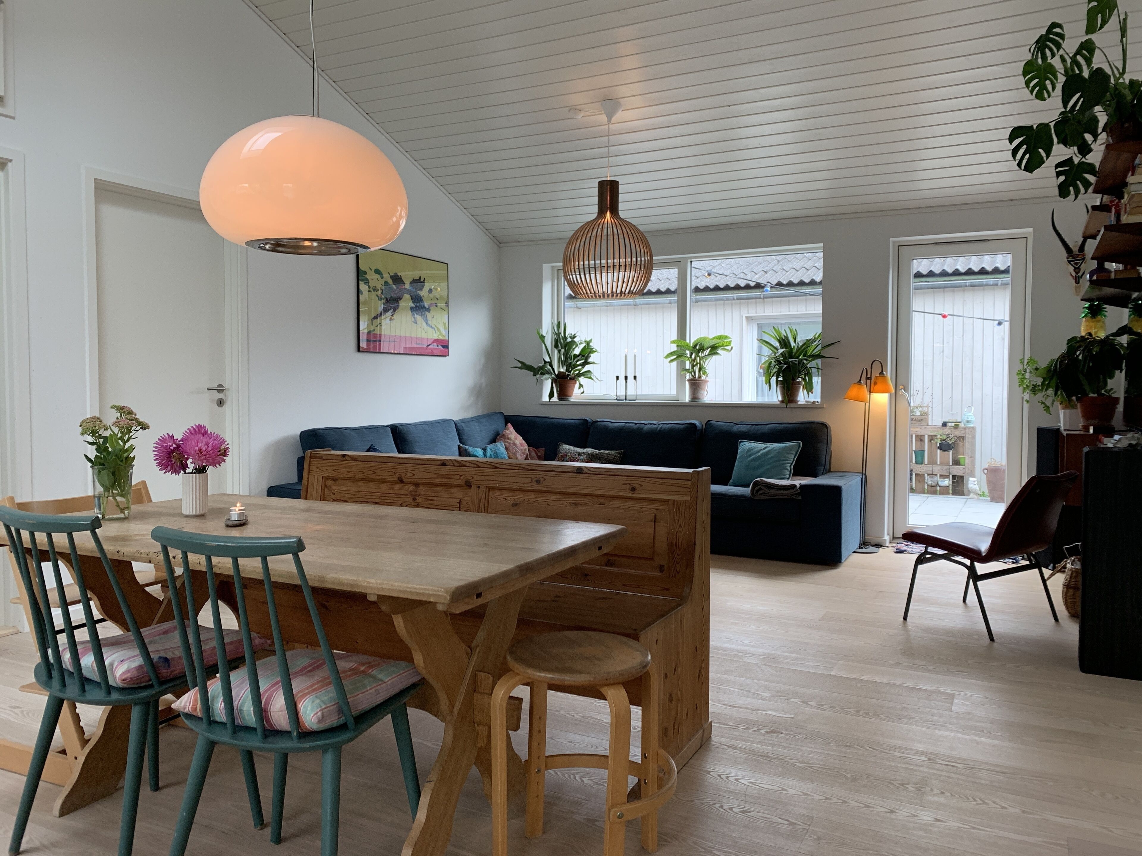 House | In-room dining