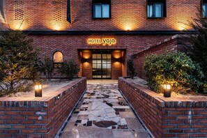 Property entrance - YAJA Hotel Gimhae (Gimhae)