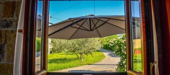 Holiday House Ida Tipical Istrian stone house