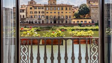 Presidential Suite, River View | Balcony